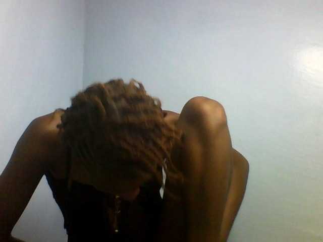 Karembo live cam on BongaCams