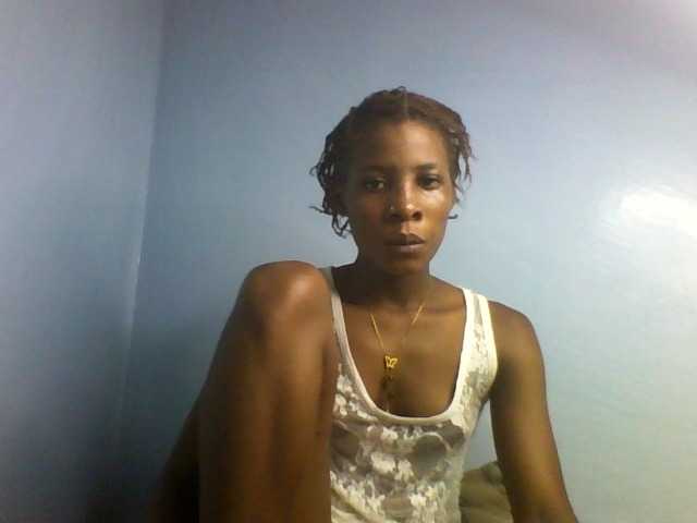 Karembo live cam on BongaCams