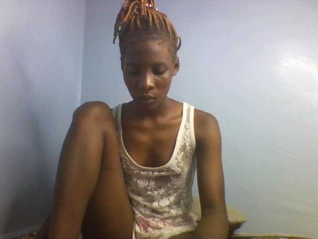 Karembo live cam on BongaCams