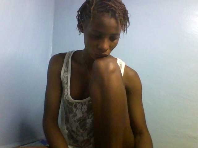 Karembo, en vivo ahora en BongaCams