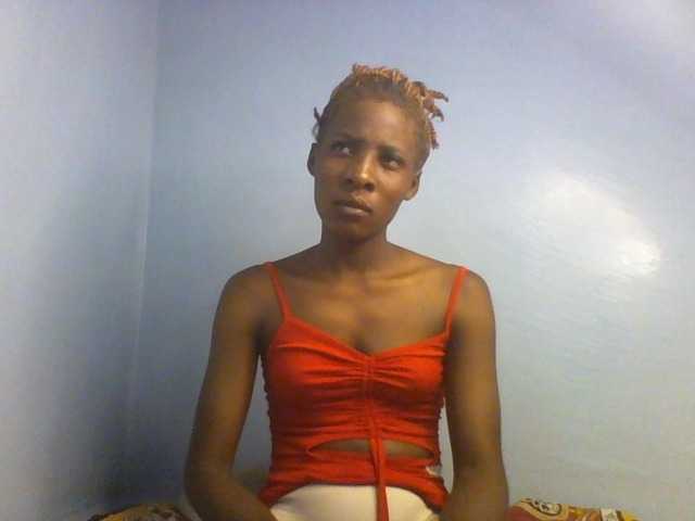 Karembo live cam on BongaCams
