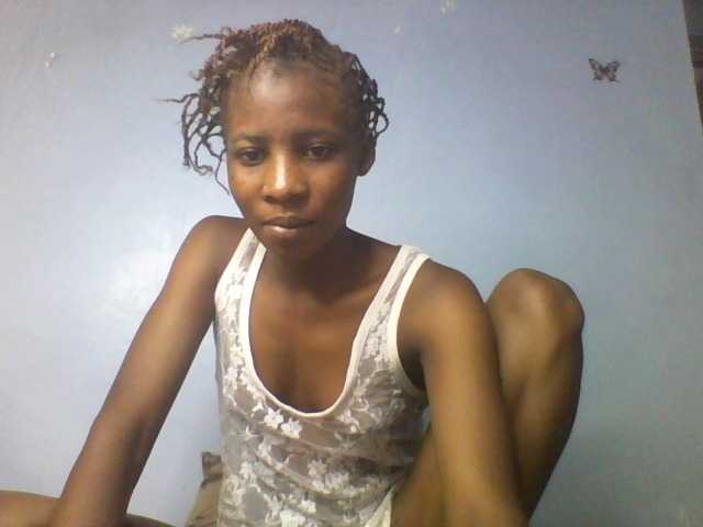 Karembo live cam on BongaCams