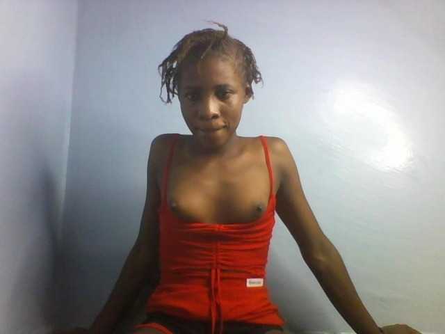 Karembo live cam on BongaCams