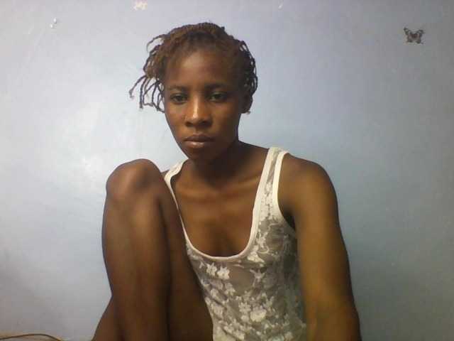 Karembo live cam on BongaCams