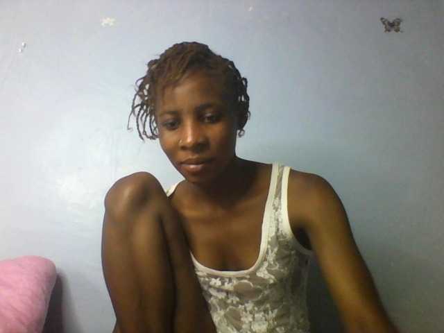 Karembo live cam on BongaCams