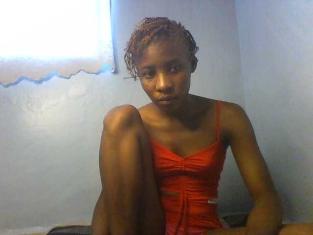 Karembo live cam on BongaCams