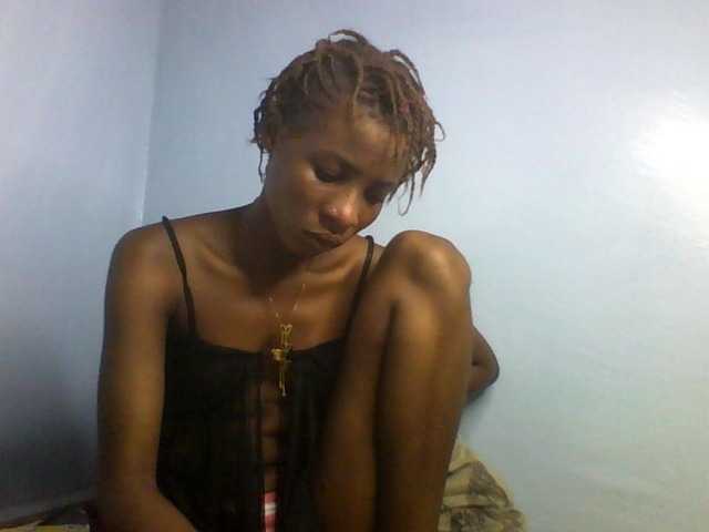 Karembo live cam on BongaCams