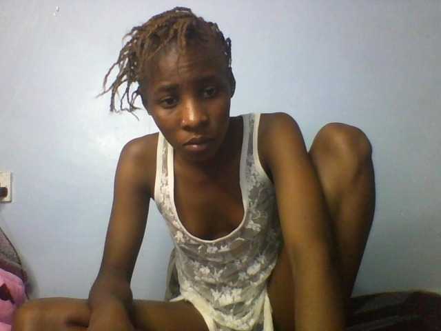 Karembo live cam on BongaCams