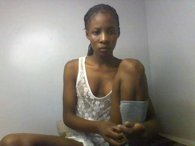 Karembo live cam on BongaCams