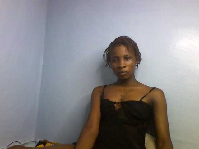 Karembo live cam on BongaCams