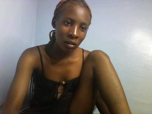 Karembo live cam on BongaCams