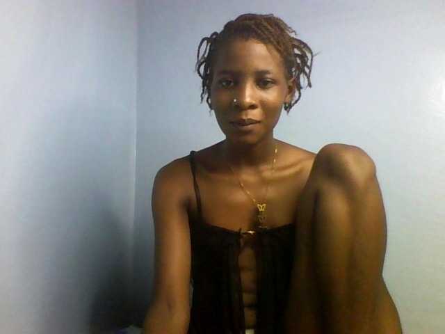 Karembo live cam on BongaCams