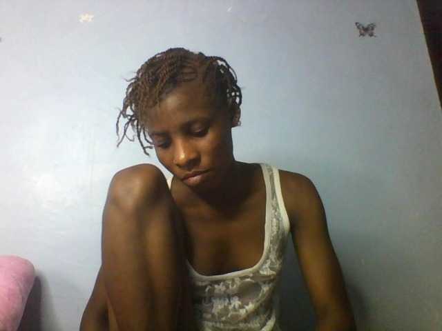 Karembo live cam on BongaCams