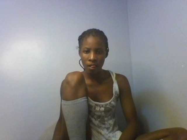 Karembo live cam on BongaCams