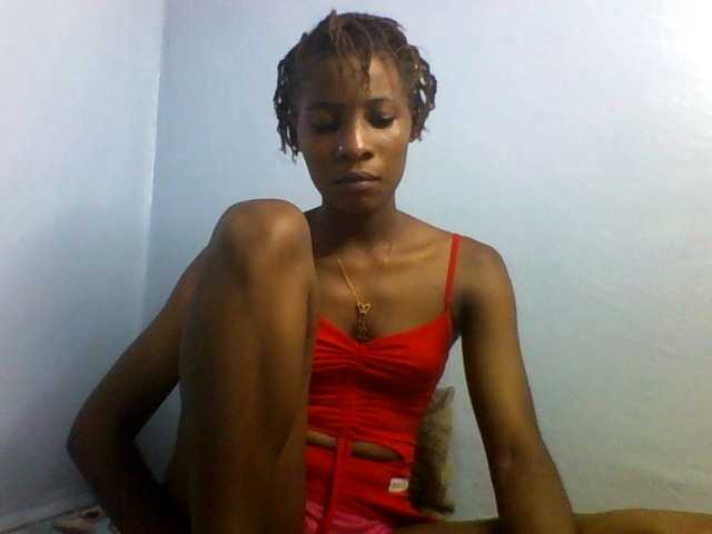 Karembo, en vivo ahora en BongaCams