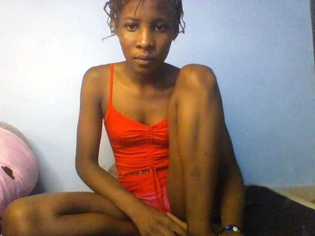Karembo live cam on BongaCams