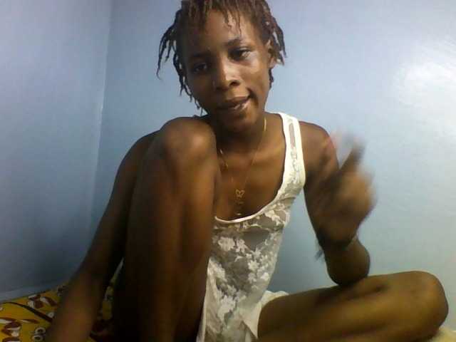 Karembo live cam on BongaCams