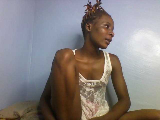 Karembo live cam on BongaCams