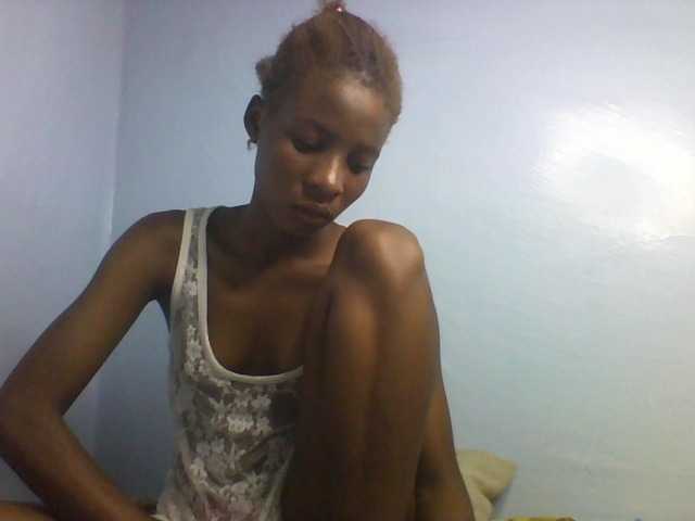 Karembo live cam on BongaCams