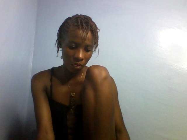Karembo live cam on BongaCams