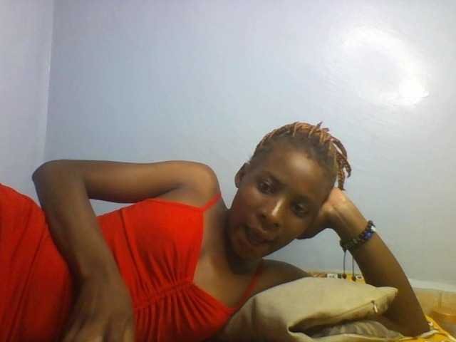 Karembo live cam on BongaCams