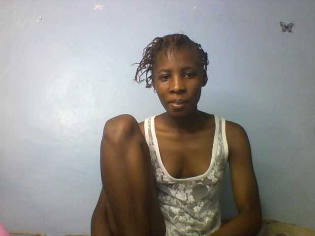 Karembo live cam on BongaCams