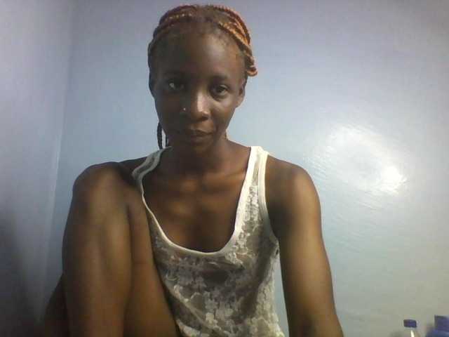 Karembo live cam on BongaCams