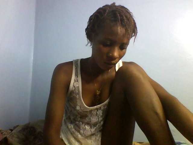 Karembo live cam on BongaCams