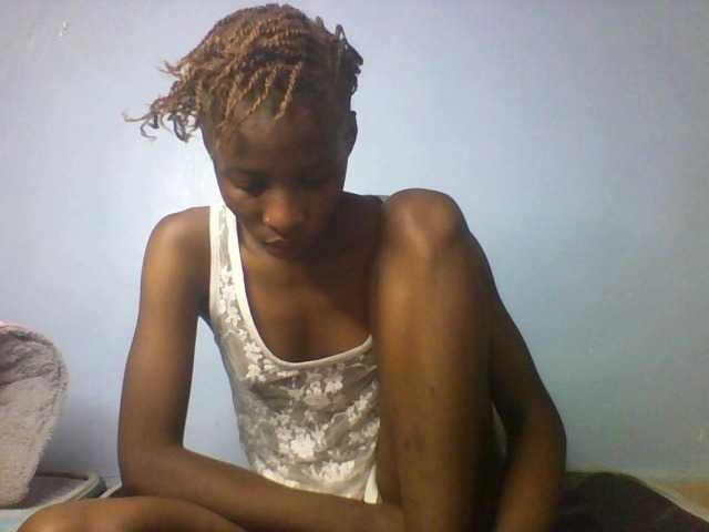 Karembo live cam on BongaCams