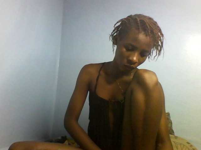 Karembo live cam on BongaCams