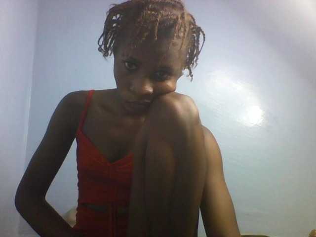 Karembo live cam on BongaCams