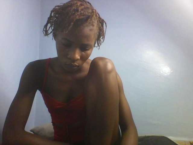 Karembo live cam on BongaCams