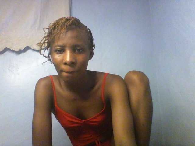 Karembo live cam on BongaCams