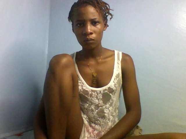 Karembo live cam on BongaCams
