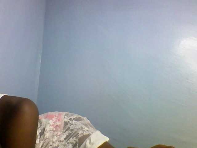 Karembo live cam on BongaCams