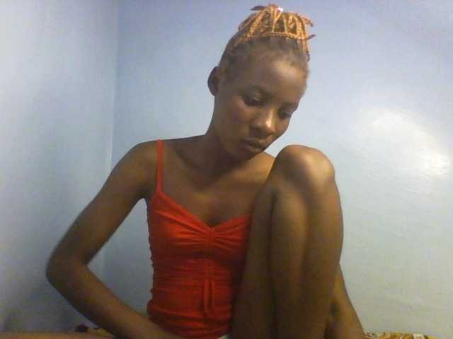 Karembo live cam on BongaCams
