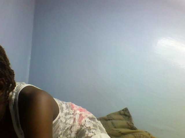 Karembo live cam on BongaCams
