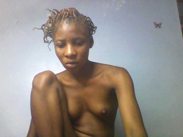 Karembo live cam on BongaCams