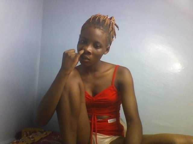 Karembo live cam on BongaCams
