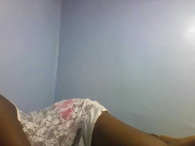 Karembo live cam on BongaCams