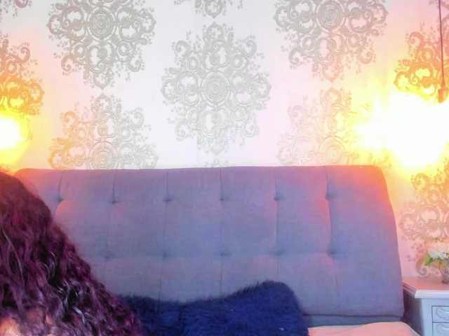 indigovelvet — live female cam