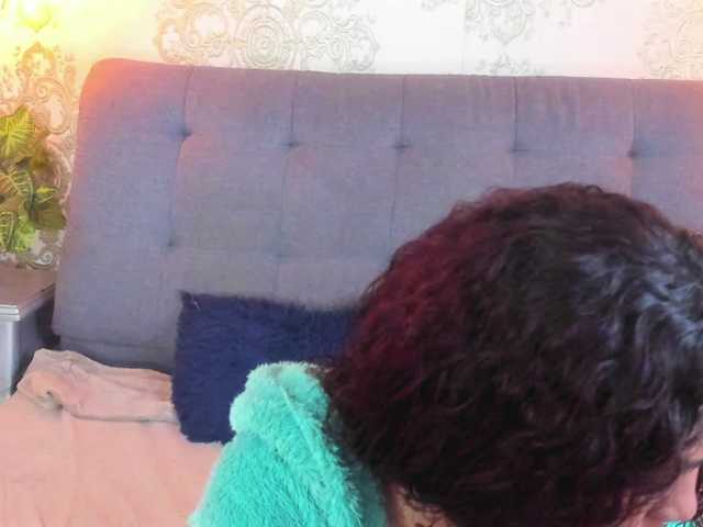 indigovelvet, live now on BongaCams