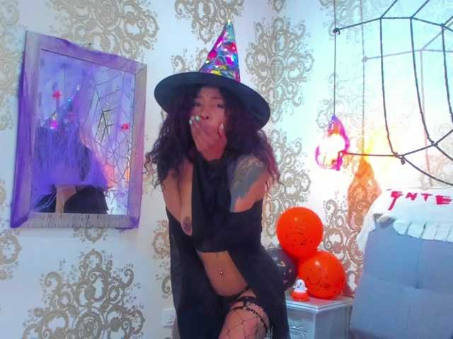 indigovelvet live cam on BongaCams