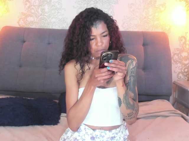 indigovelvet live cam on BongaCams