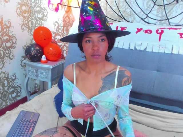 indigovelvet live cam on BongaCams