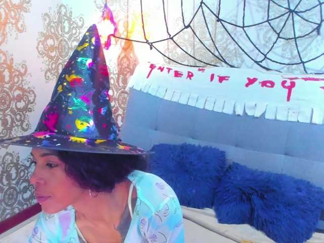 indigovelvet live cam on BongaCams