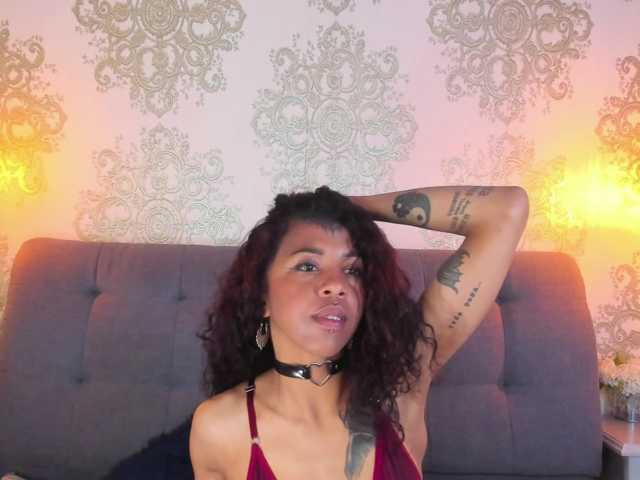 indigovelvet live cam on BongaCams