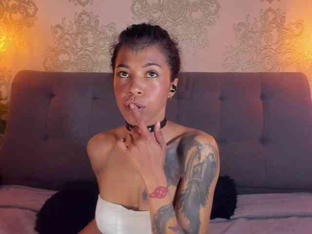indigovelvet webcam