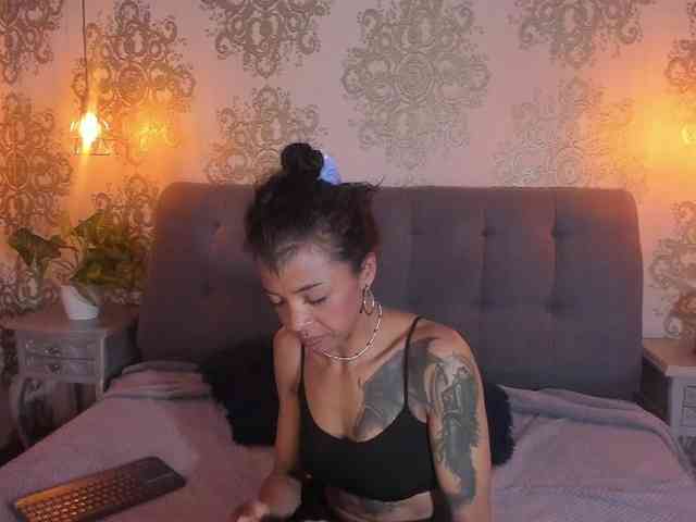 indigovelvet webcam