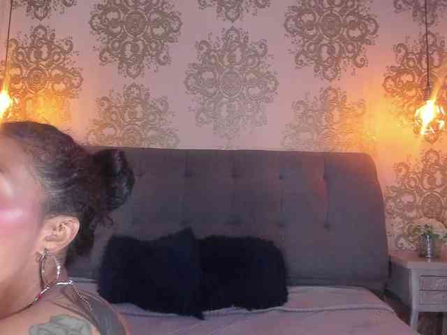 indigovelvet webcam